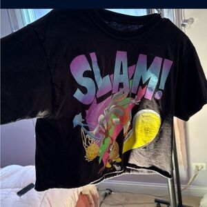 Looney Toones Graphic Tee! Cropped